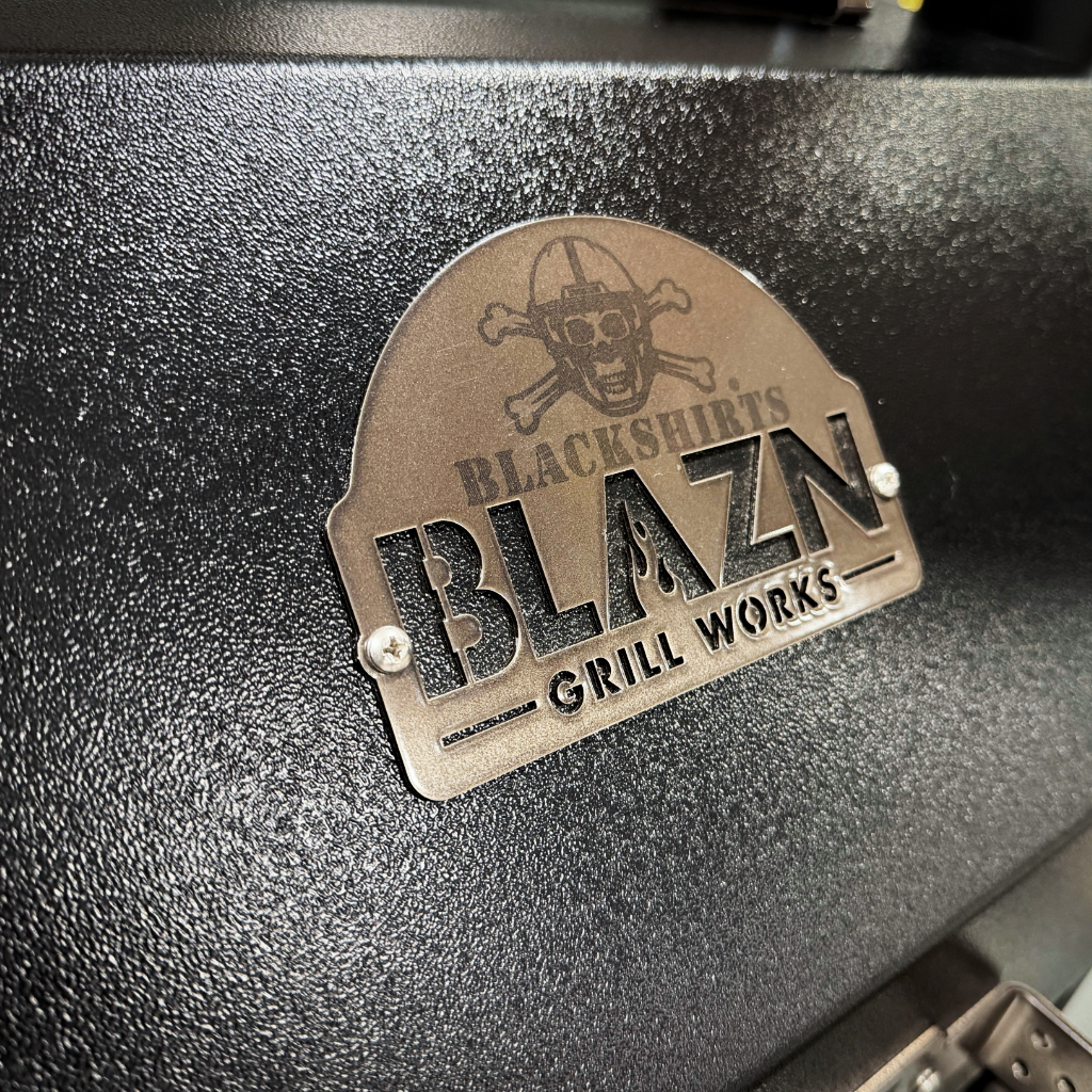 Grand Slam Grill and Smoker - Blackshirts Edition - M Grills