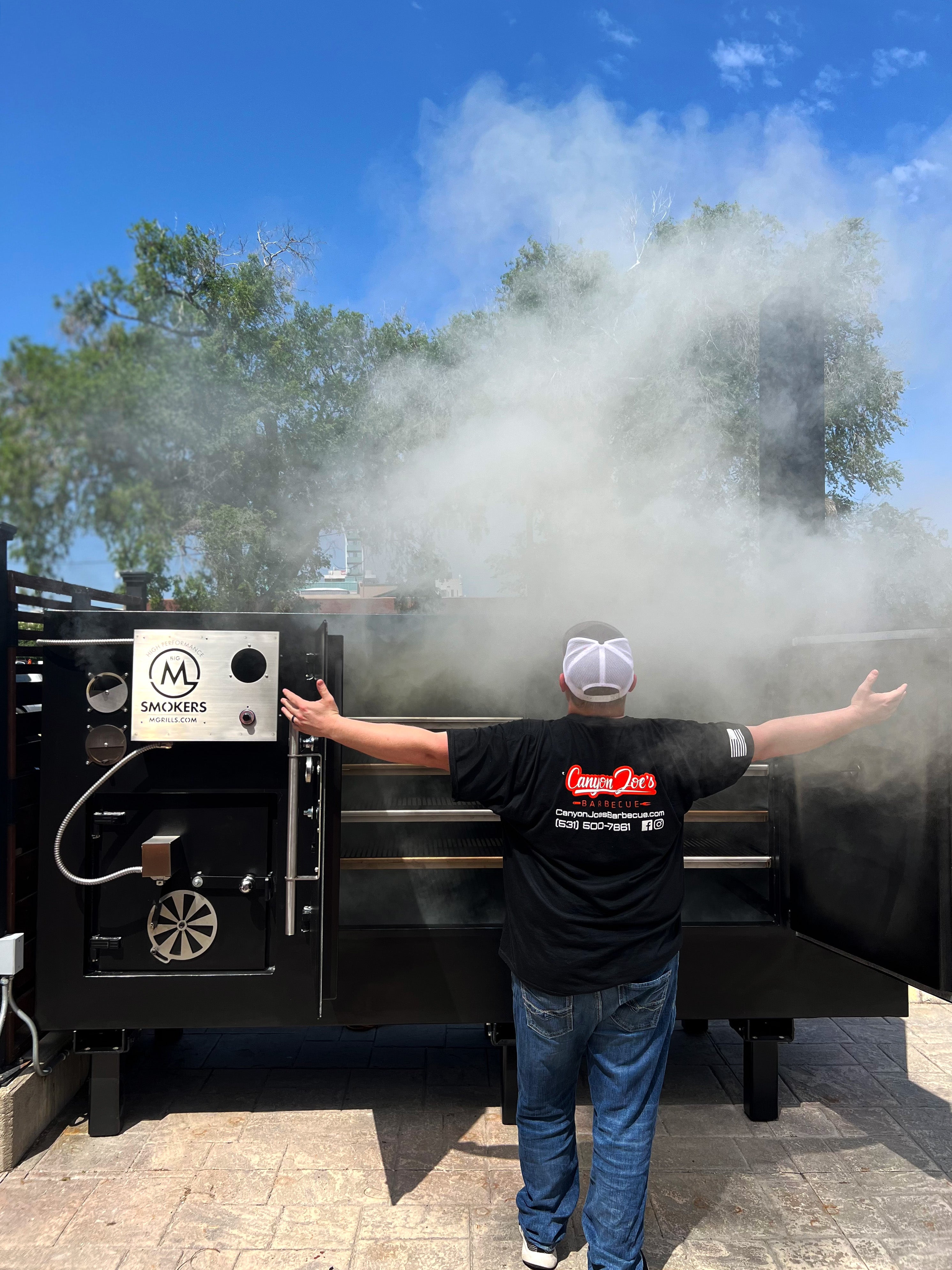 Big M Commercial Wood Burning Smoker The American Made Pitmaster s Choice M Grills Blaz n Grills