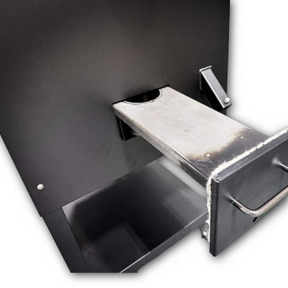 Grid Iron Pellet Grill and Smoker - Blackshirts Edition - M Grills